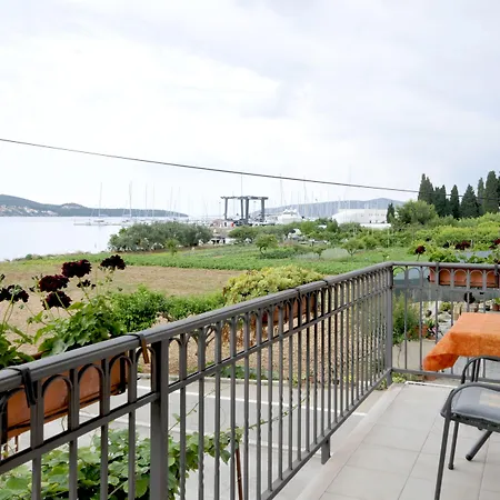 Appartement Roza Trogir