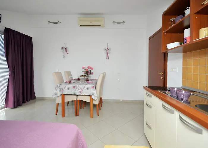 Roza Apartment Trogir