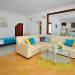 Roza Apartment *