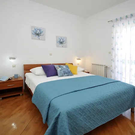 Roza Apartman
