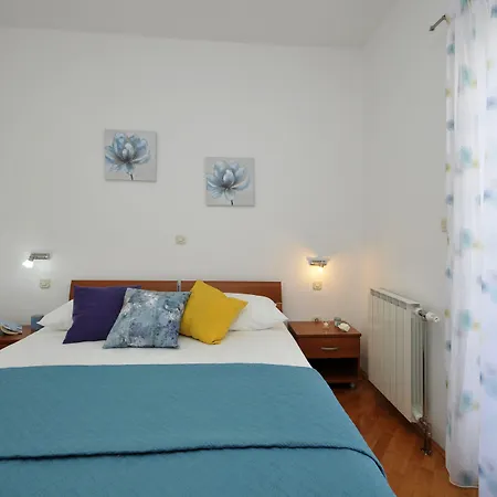 Apartman Roza