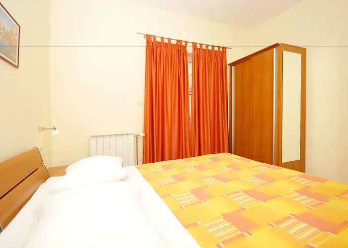 Apartament Roza