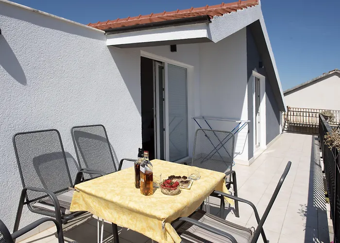 Apartament Roza *